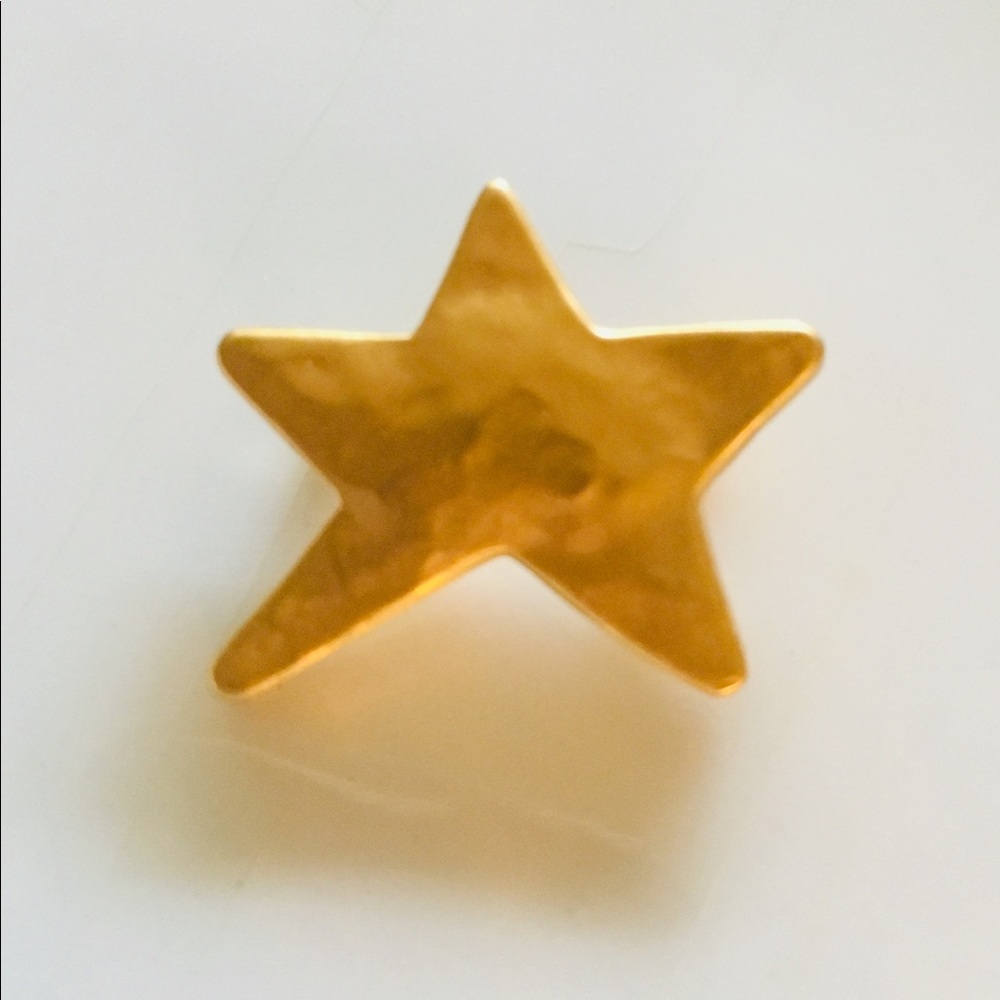 Hammered Gold Star Brooch